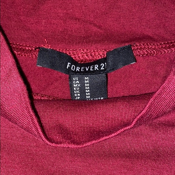 turtle neck, long sleeve cropped shirt - Picture 2 of 2